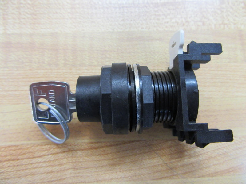 Cutler Hammer/Eaton E22KB53A Key Switch