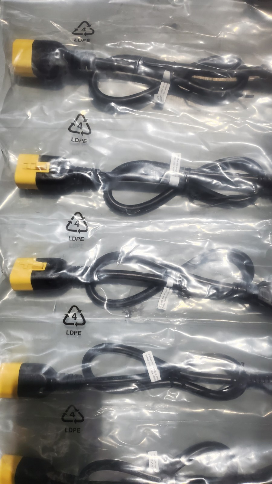 *LOT OF 6* AP8702S-NA LOCKING POWER CORD KIT 0.6M Rack Power Cord