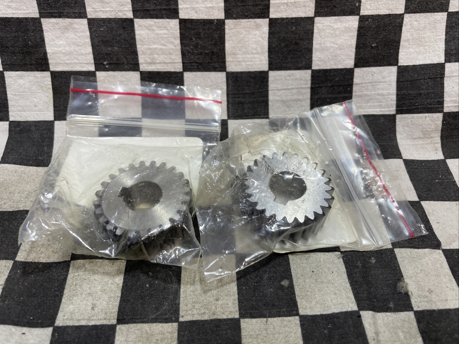 GEAKBH1.5-24-15-A-15N, MGE48194, GEAKBH152415A15N, LOT OF 2, SHIPSAMEDAY