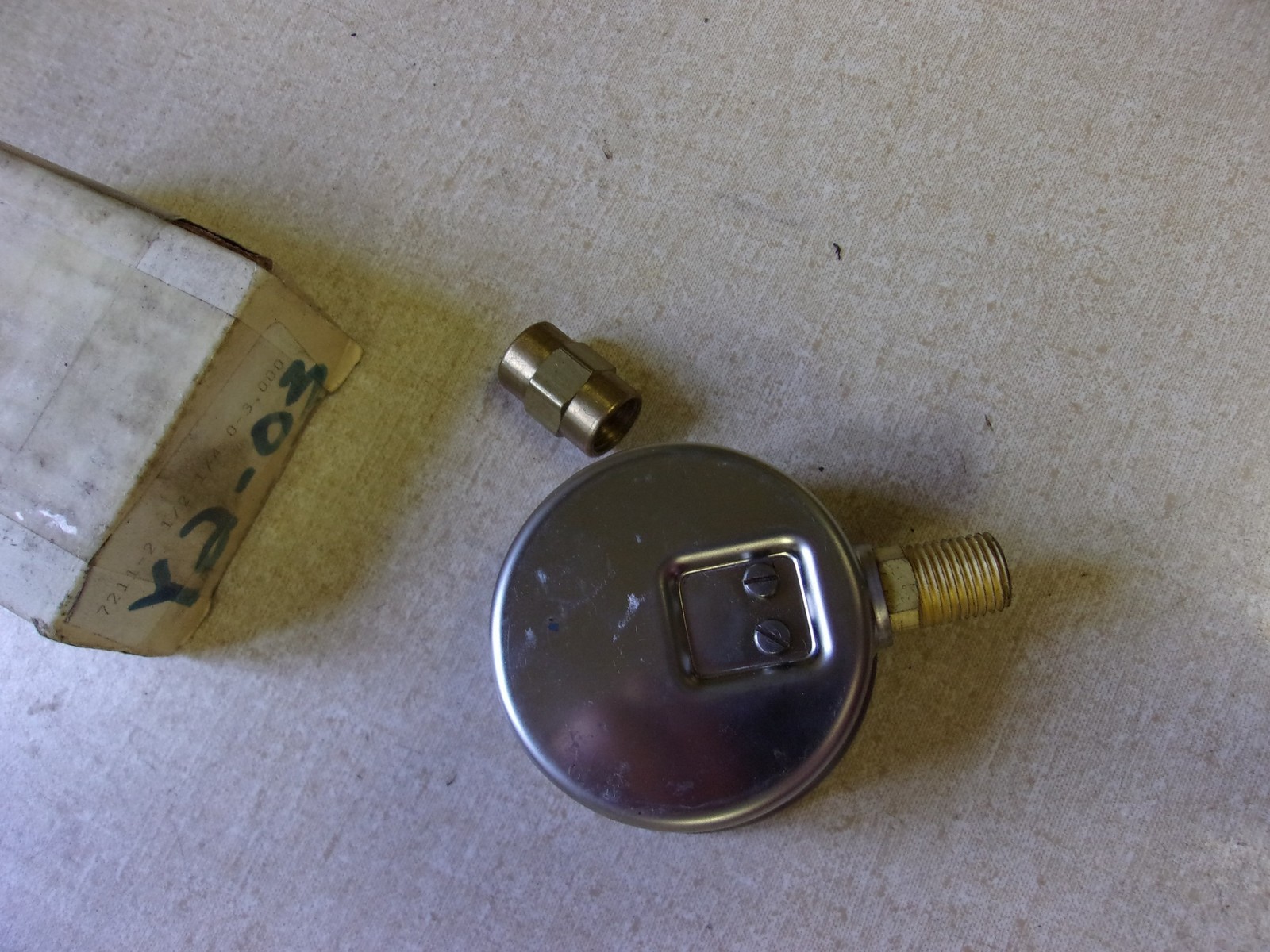 Pressure Gauge 100xkpa psi 3000 ENFM 1,2-03 7211-2 1/2-1/4 0-3000