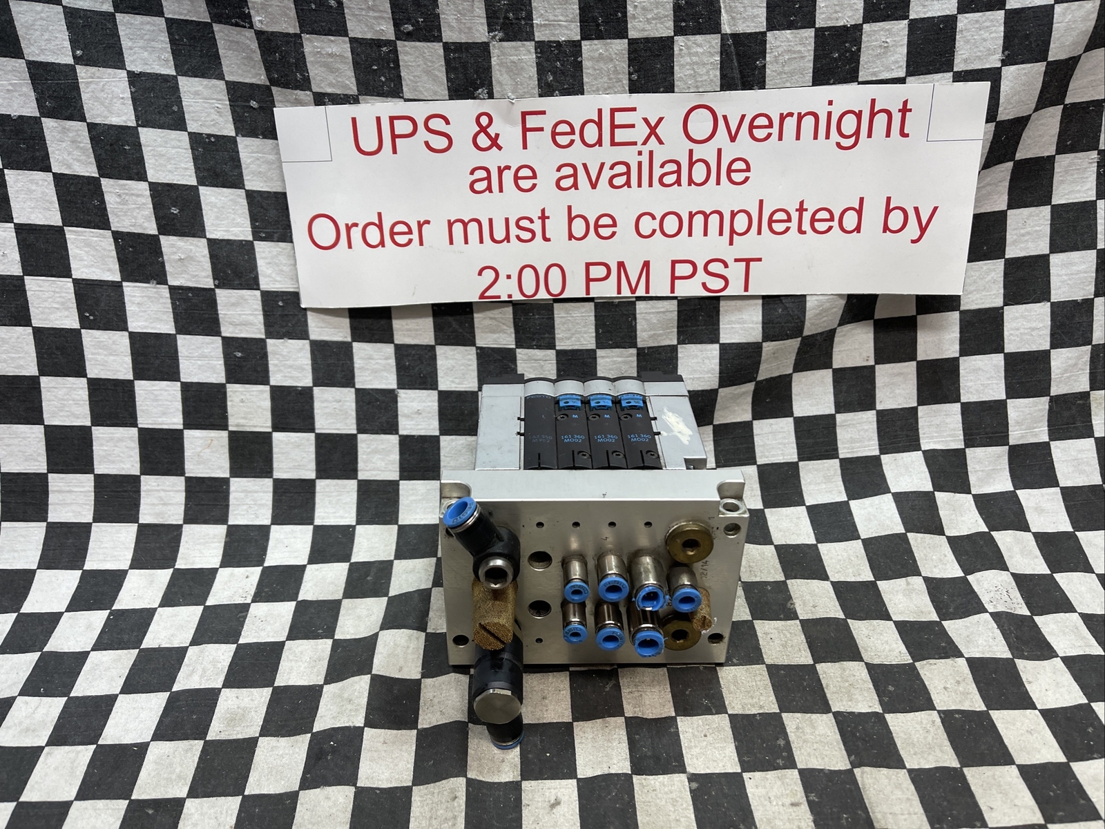 FESTO CPV14-GE-FB-4 CPV-14-VI CPV14-VI-P4-1/8-B 162550 161360 18260 18210 152425