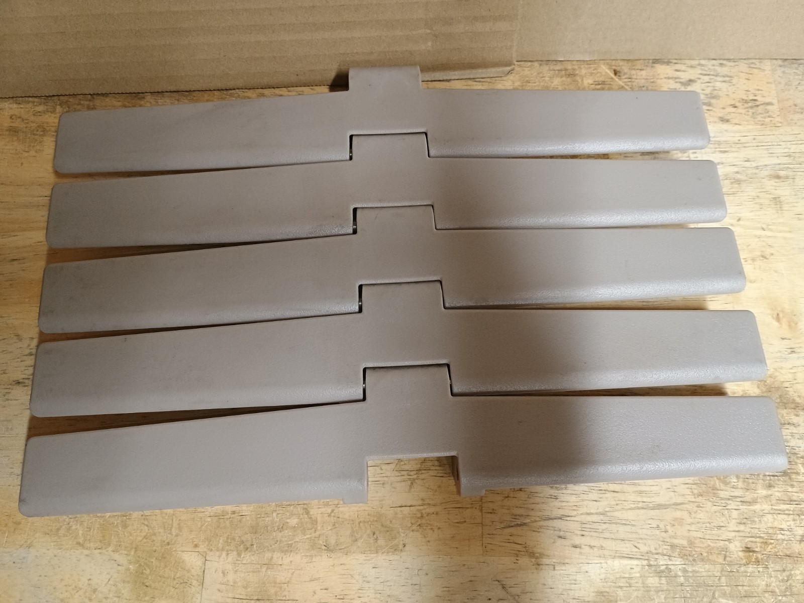 7.5″ of Rexnord LF882TAB-12IN Conveyor Belt, 12″ Wide, 5 Links, 1.5″ Pitch