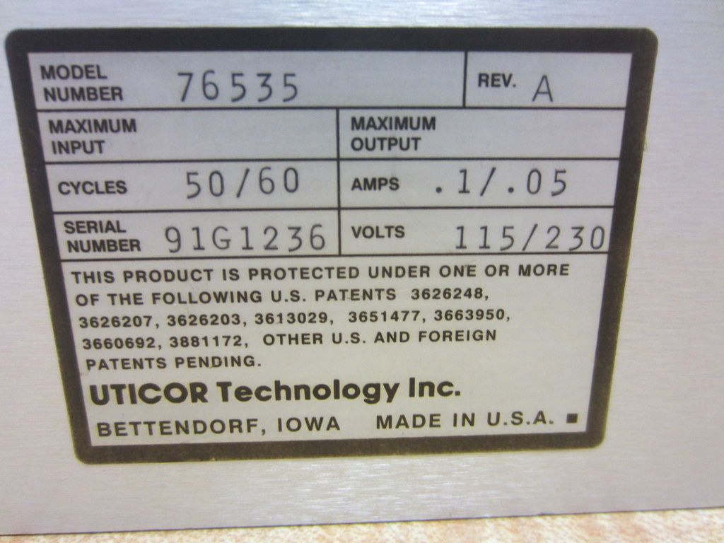 Uticor 76535 Isolated Bidirectional Adapter RS-232C RS-422A/RS-485A Rev A