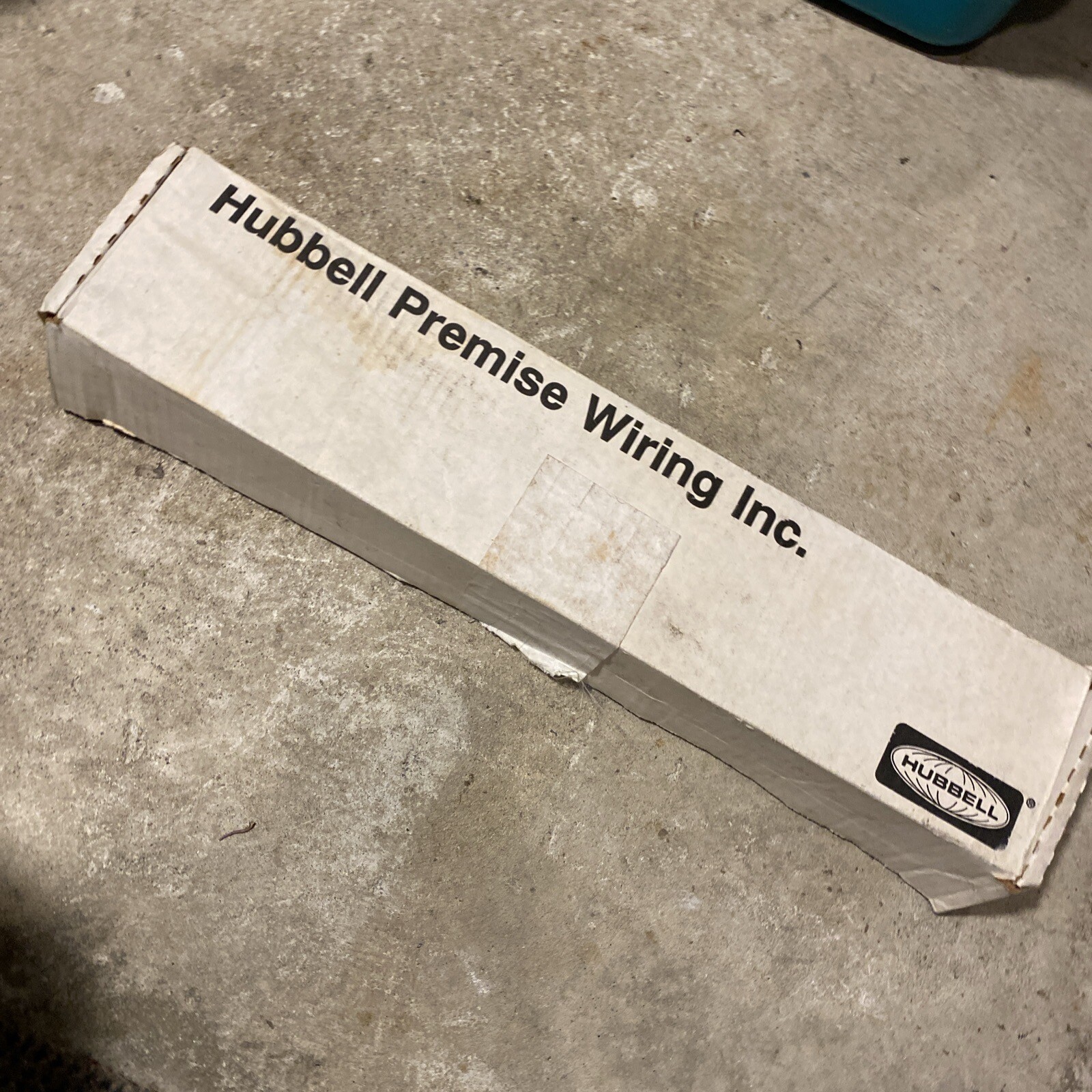 Hubbell Premise Wiring Inc. Cat 5 MCC5806110A19 48-Port Patch Panel New