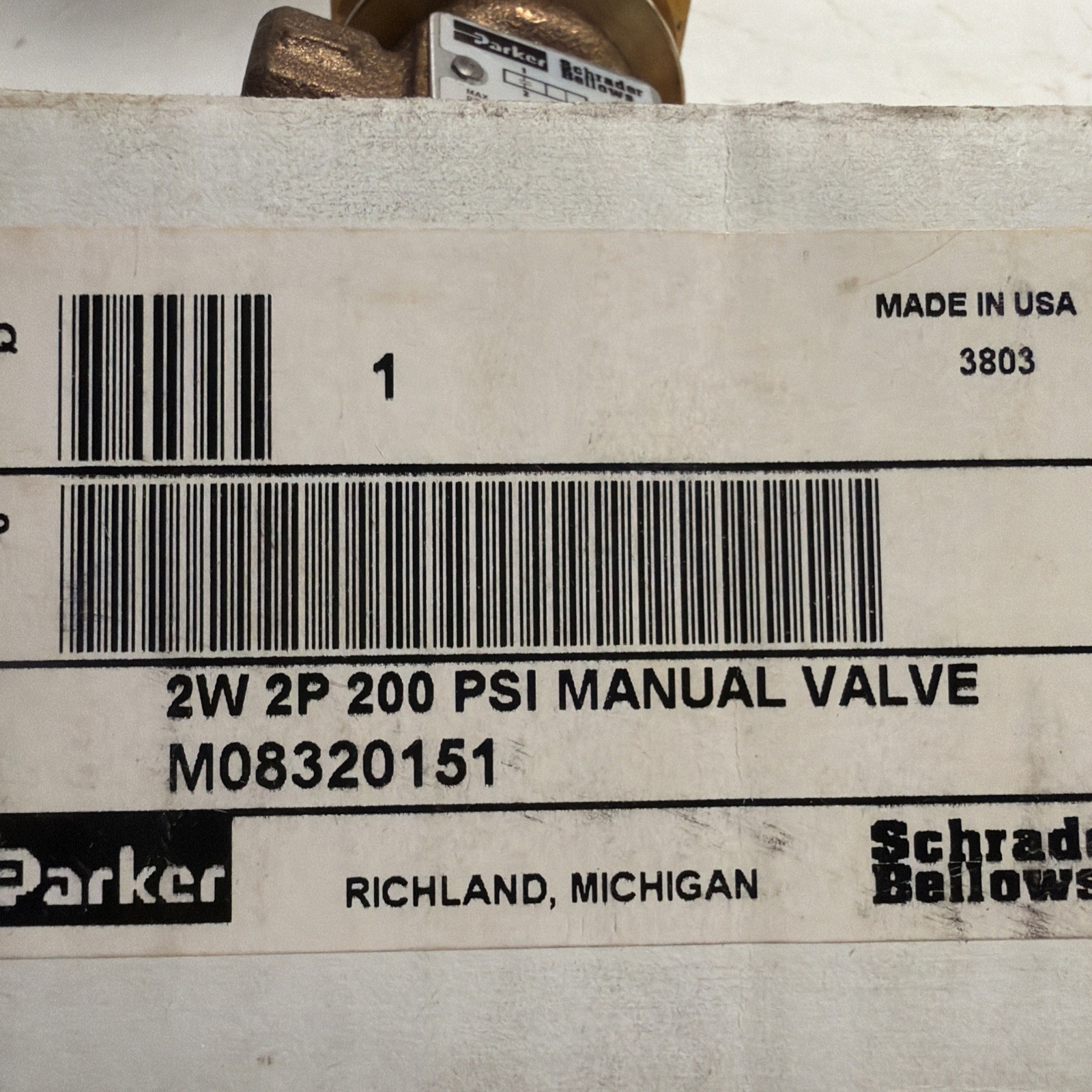 SCHRADER BELLOWS / PARKER – M08320151 VALVE, MANUAL, 1/4NPT, Max 200PSI USA NNB