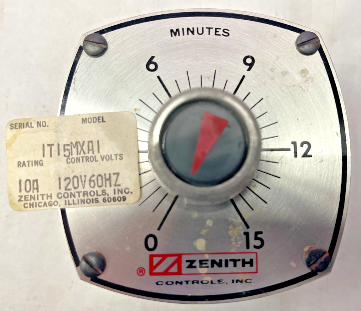 ZENITH CONTROLS 15 MINUTE TIMER Panel Mount Dial Crank 120VAC 1T15MXA1