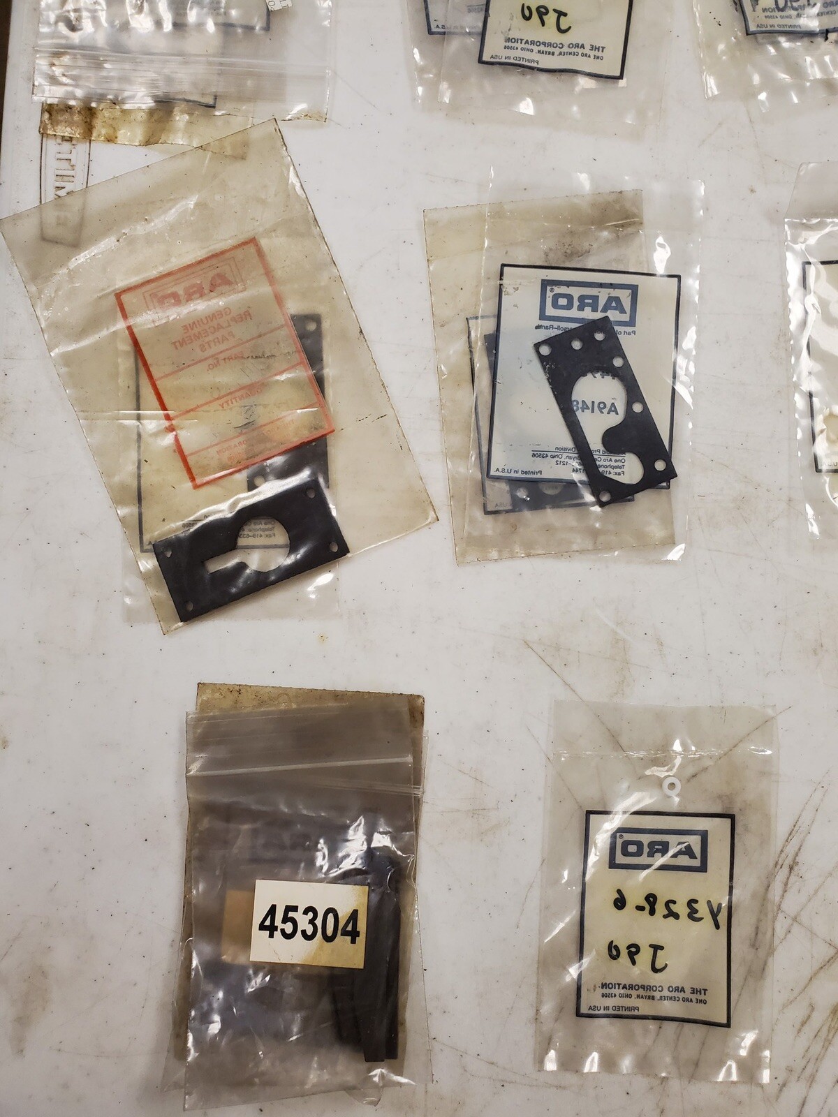 Lot Of 68 ARO INGERSOLL RAND Seals 42321 32814 33017 37942 39452 39679 44915