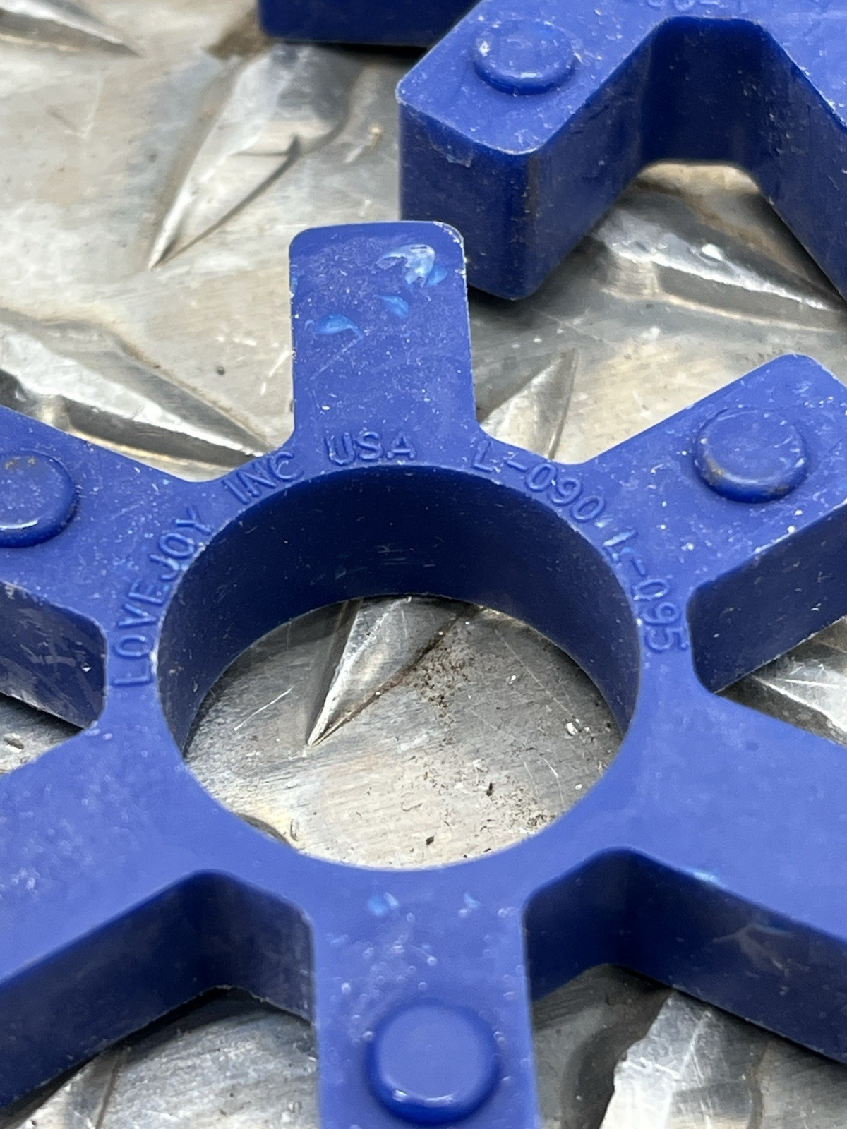 LOT OF 11 OEM Lovejoy Blue Rubber Spider Insert, L-090, L-095 L-Jaw Coupling