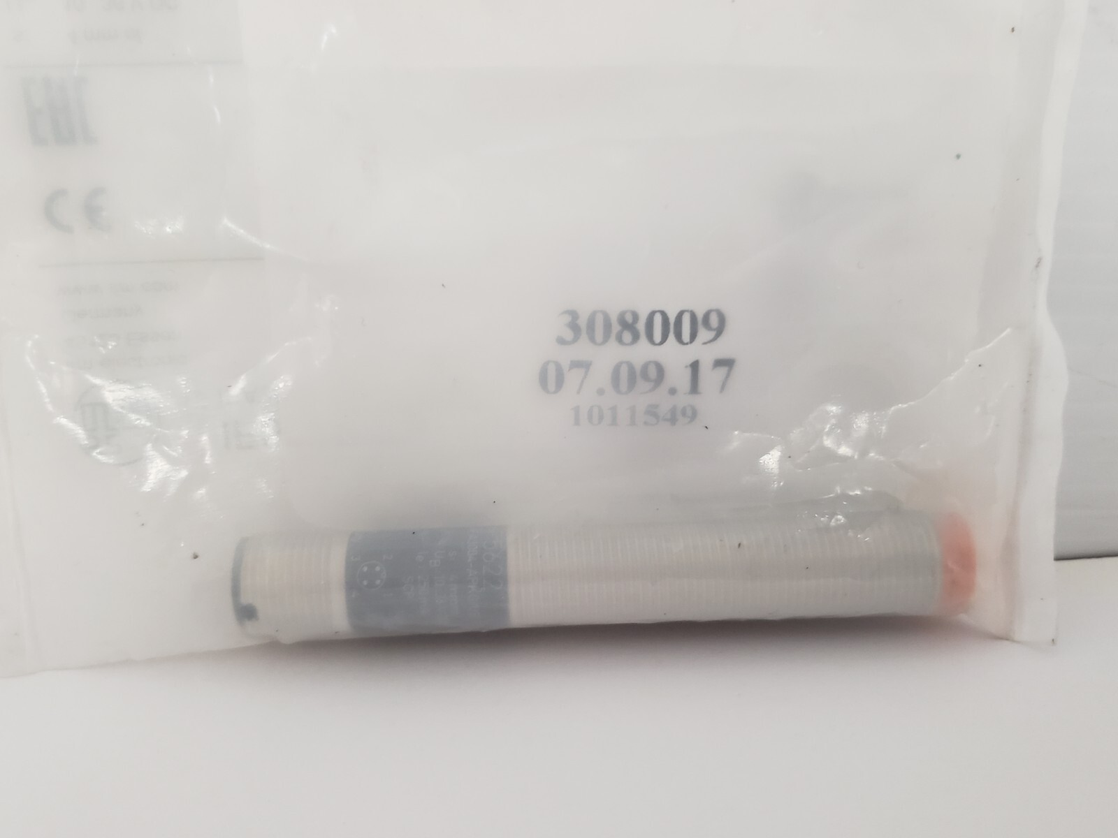 IFM ELECTRONIC IFA3004-APKG/US-100-DPO PROXIMITY SWITCH (IF5622) NIB