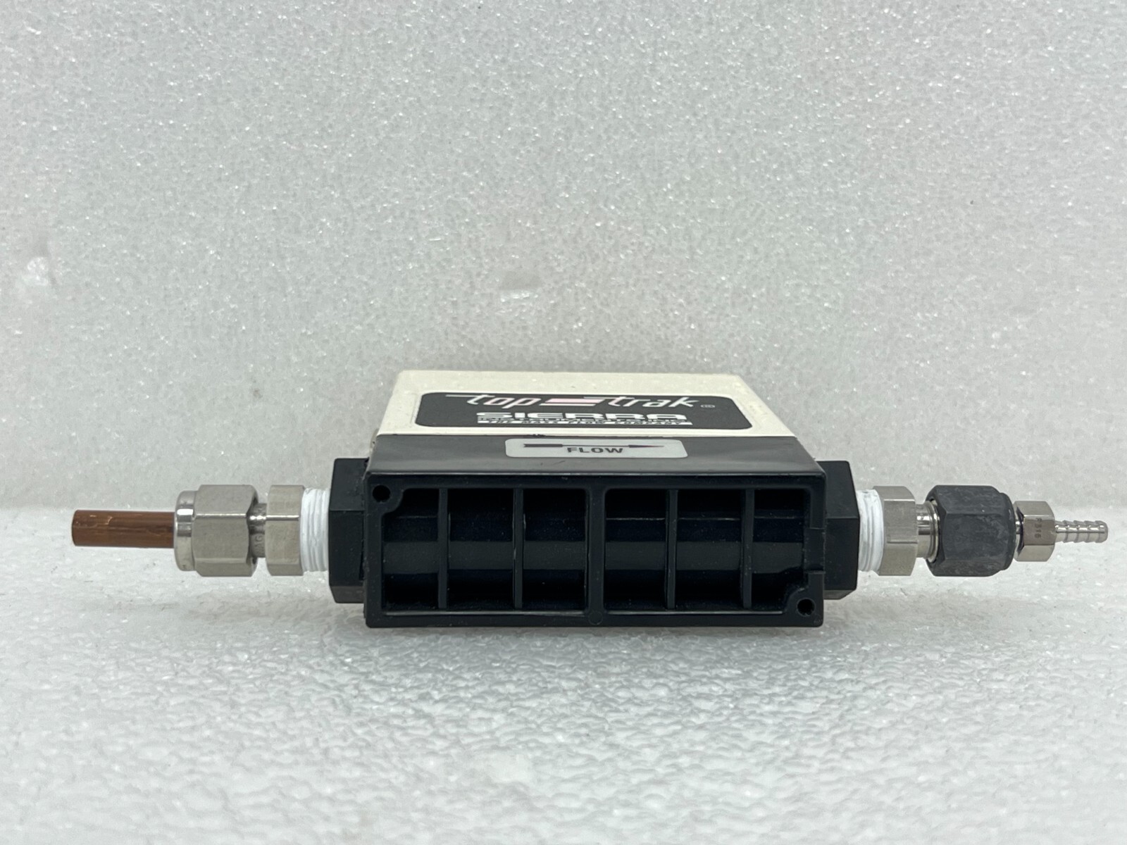 SIERRA INSTRUMENTS 822-2-OV1-PV1-RD TopTrak Mass Flowmeter / Great Condition