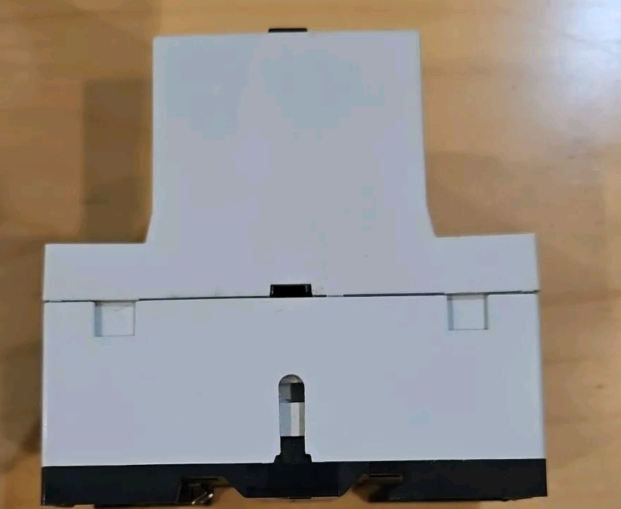 New Lovato 11 LMS 25 2V5T MANUAL MOTOR PROTECTOR 11LMS252V5T 1.6-2.5A ELECTRICAL