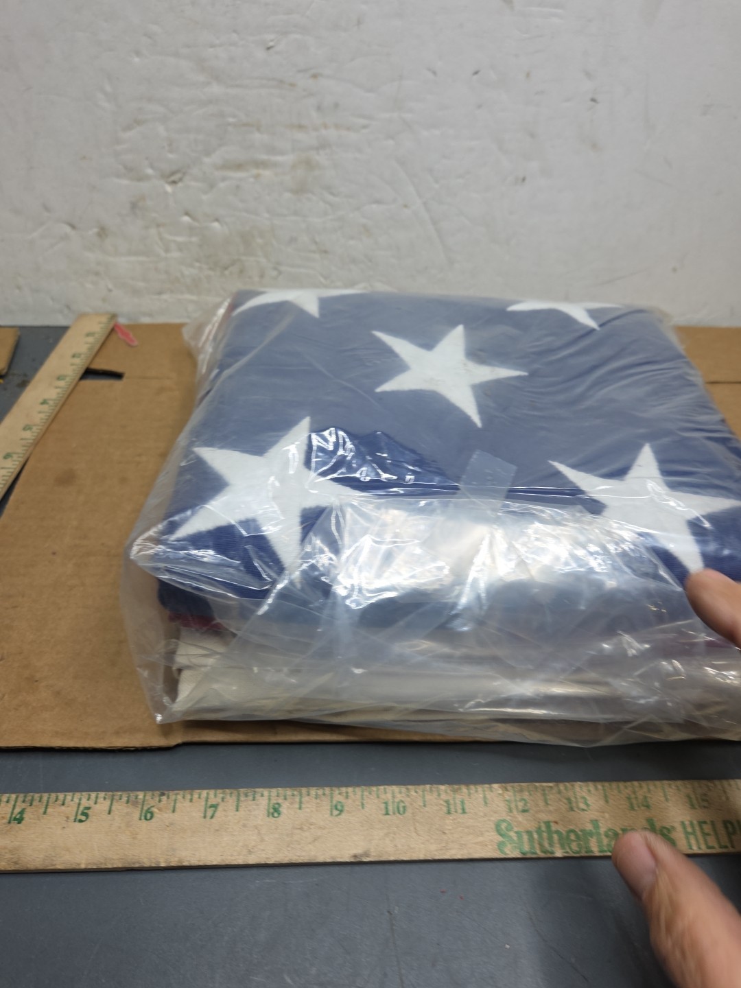 Valley Forge Flag American 5’x 9′ 6″ G-Spec 100% Cotton Flag Gsp3232