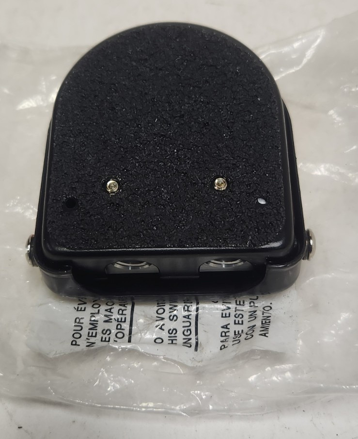 LINEMASTER PNEUMATIC SWITCH 3B-30A2-S (NEW)