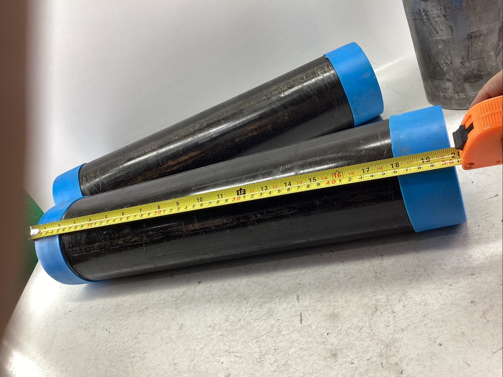 2 x API Spec 5L-0026 Steel Pipe Sections Capped Ends Industrial 4.5″ OD x 19.5″