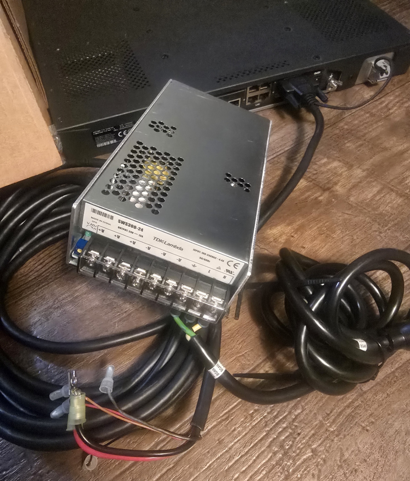 Thrane & Thrane EXPLORER 727 BGAN Rack BDU + TT-3053B Dome + PSU