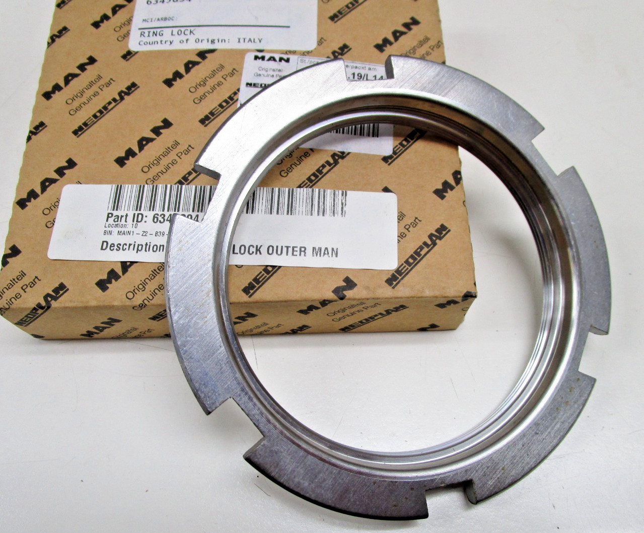 MAN 81.90620-0096 Outer Lock Nut