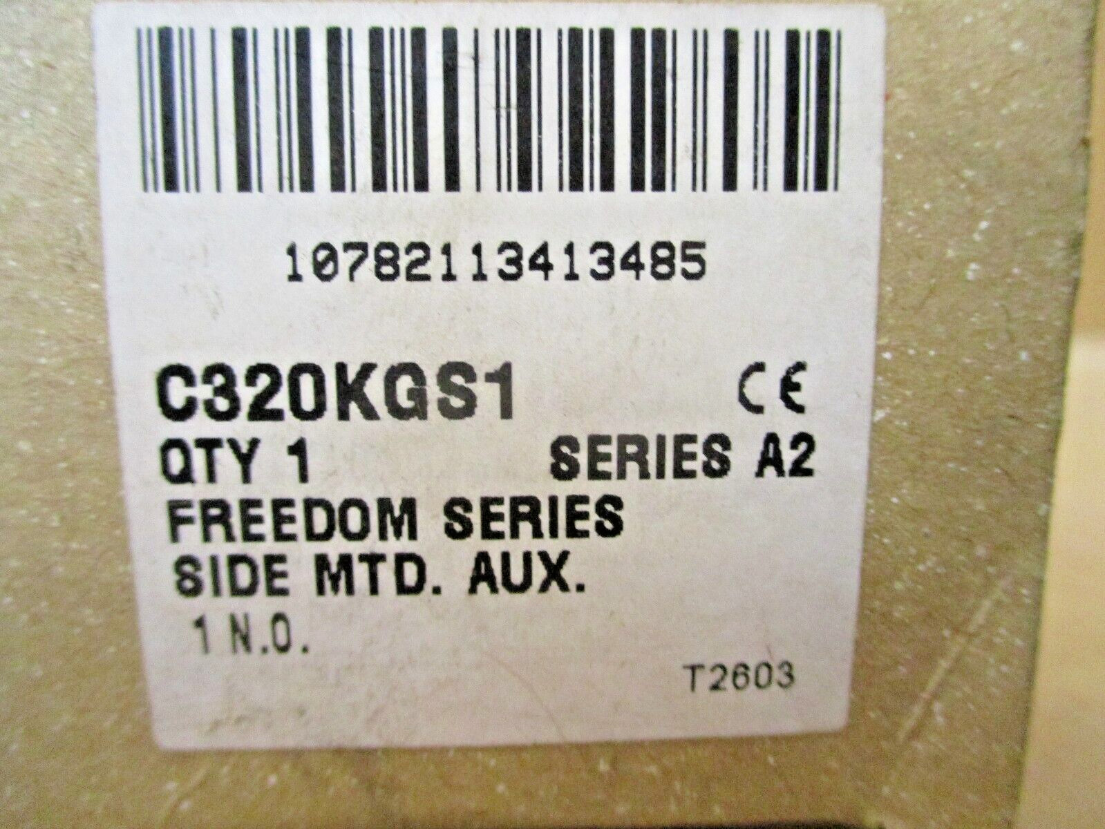 Cutler-Hammer C320KGS1 Freedom Series Side Mtd. Aux. Series A2 46853LR