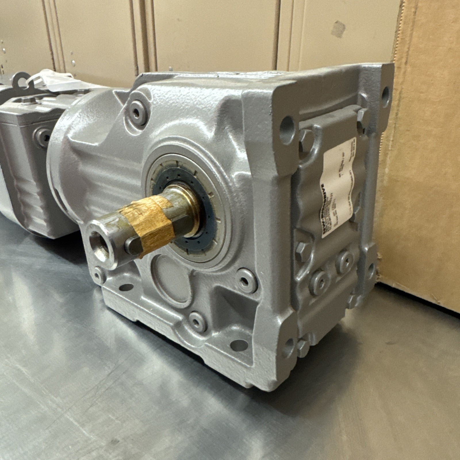 SEW EURODRIVE K37 R17 DRN63M4 MOTOR DRIVE GEARBOX