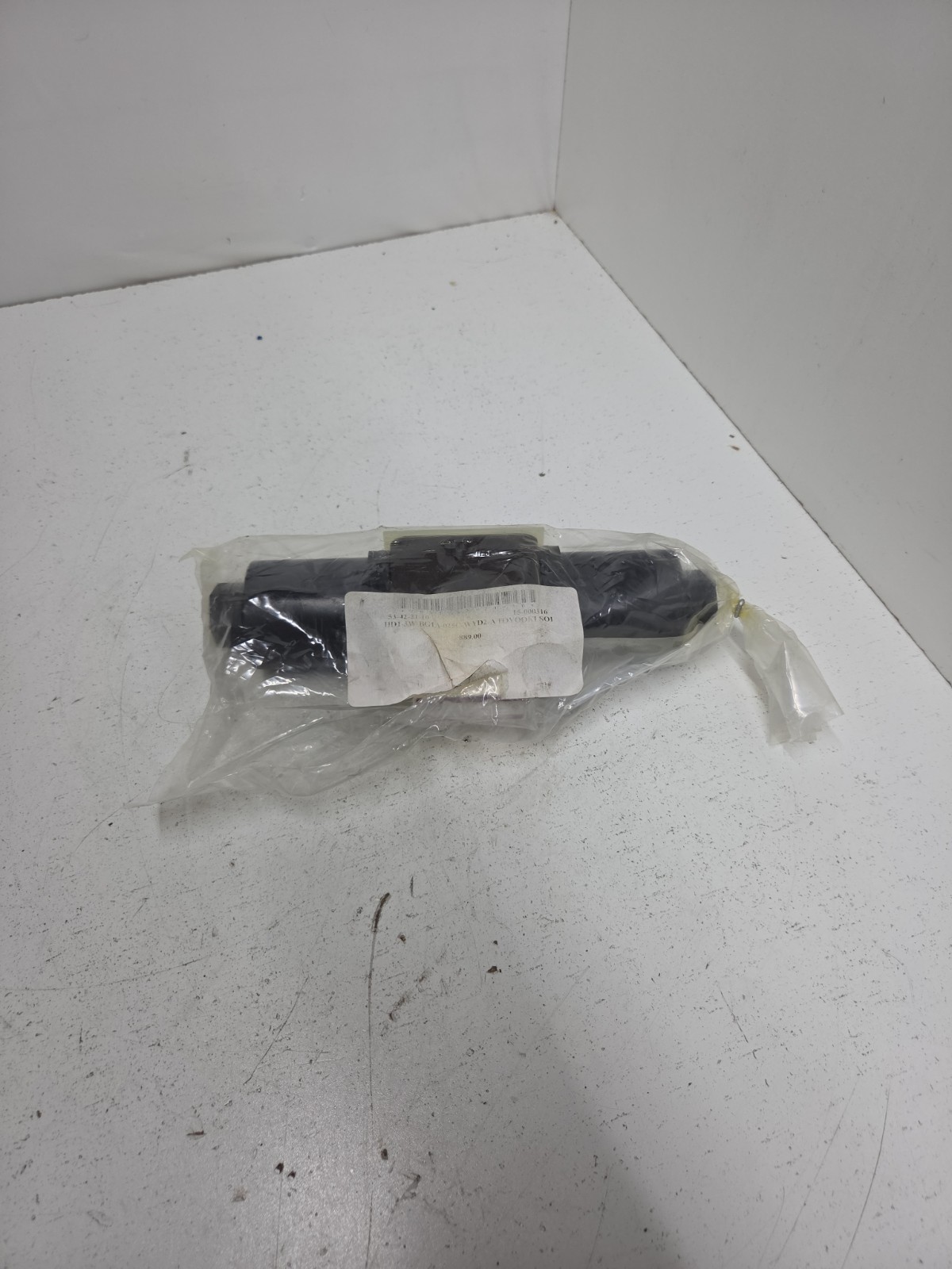 TOYOOKI HD1-3W-BGA-025D-WYD2A **NOS**