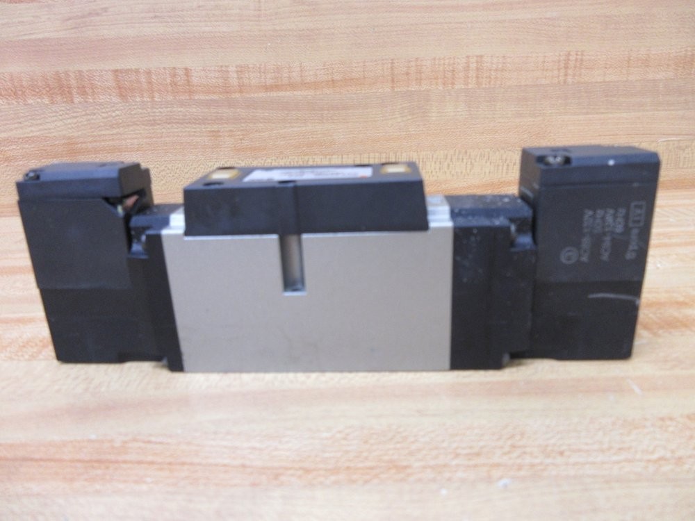 SMC NVFS3300-3FZ Solenoid Valve NVFS33003FZ Chipped Corner