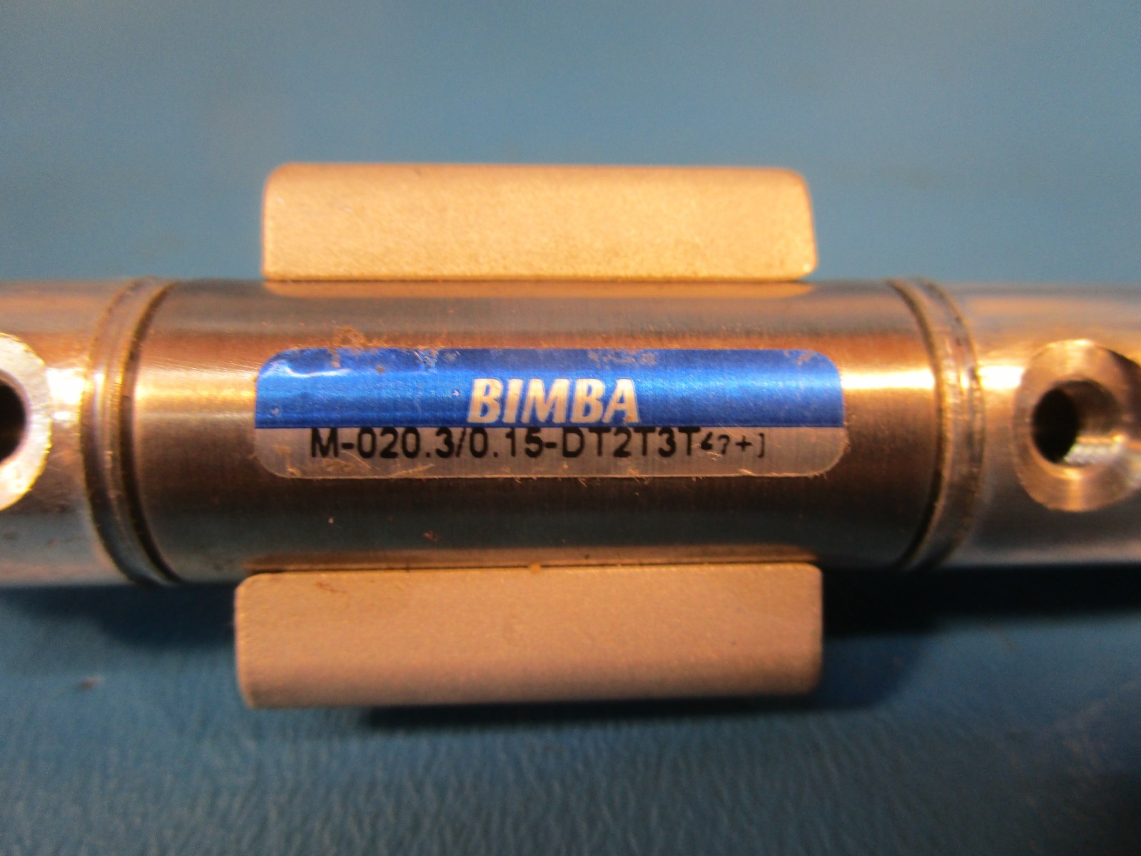 BIMBA M-020.3/0.15-DT2T3T, Double-acting 3-position pneumatic air cylinder