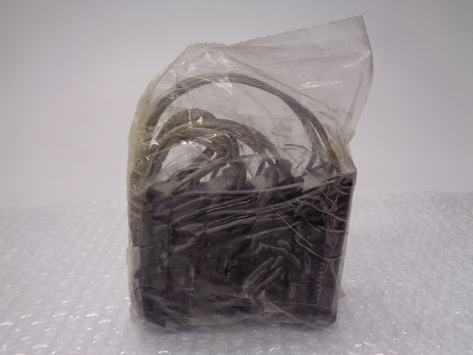 NATIONAL T606 207C2609P28 CARBON BRUSH LOT OF 4 NSNP