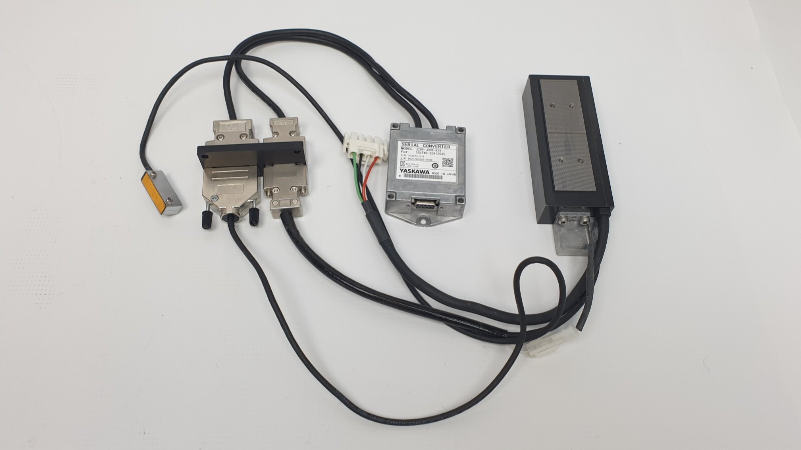 Yaskawa Serial Converter JZDP-J008-629 with Accessories