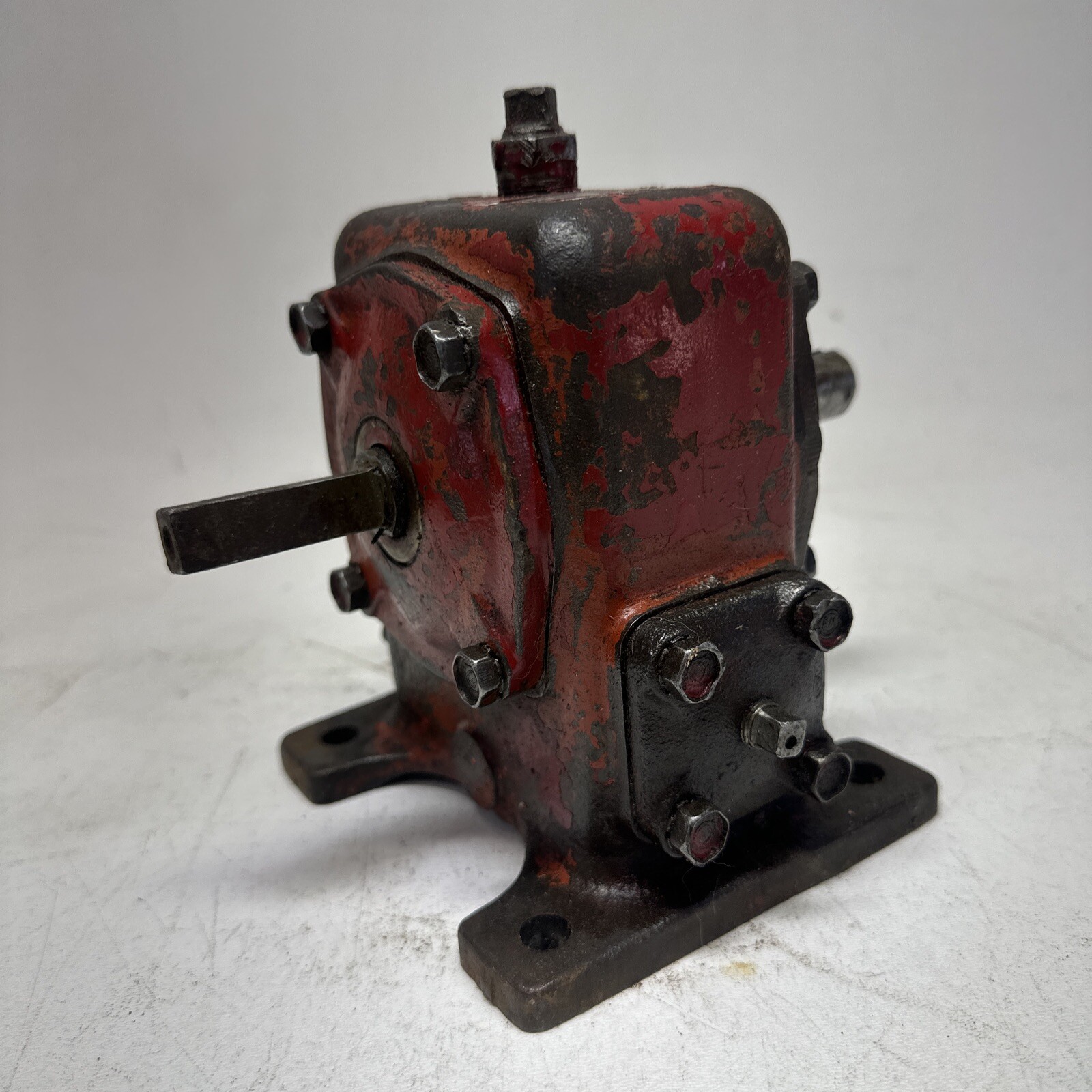 AMERICAN STOCK GEAR DIV. PERFECTION GEAR CO. SB 182 B 20:1 Ratio 36 Hp 1800 Rpm