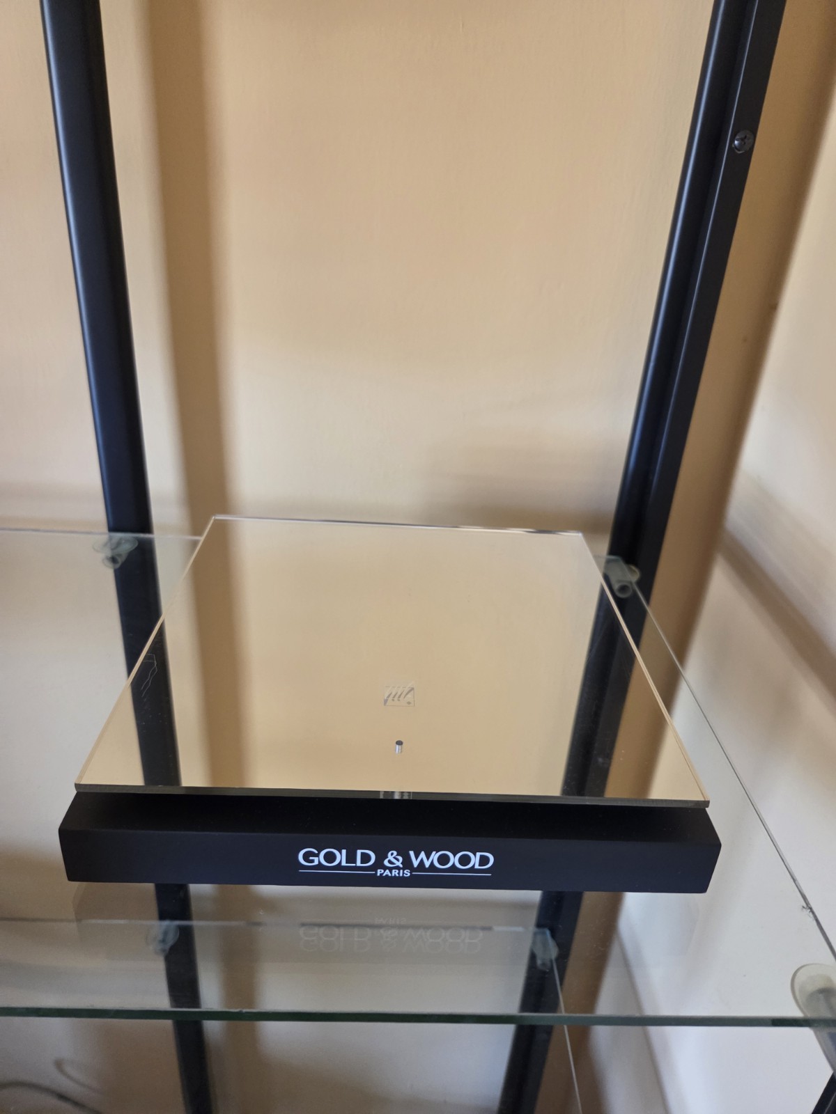 GOLD & WOOD PARIS SUNGLASSES & EYEGLASSES DISPLAY, STAND, UNIT. PLASTIC & WOOD