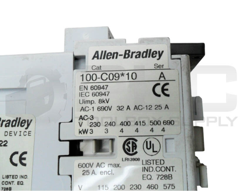 ALLEN BRADLEY 104-C09D22 /A CONTACTOR W/ (2) 100-C09*10 /A W/ 193-EA1DB /B