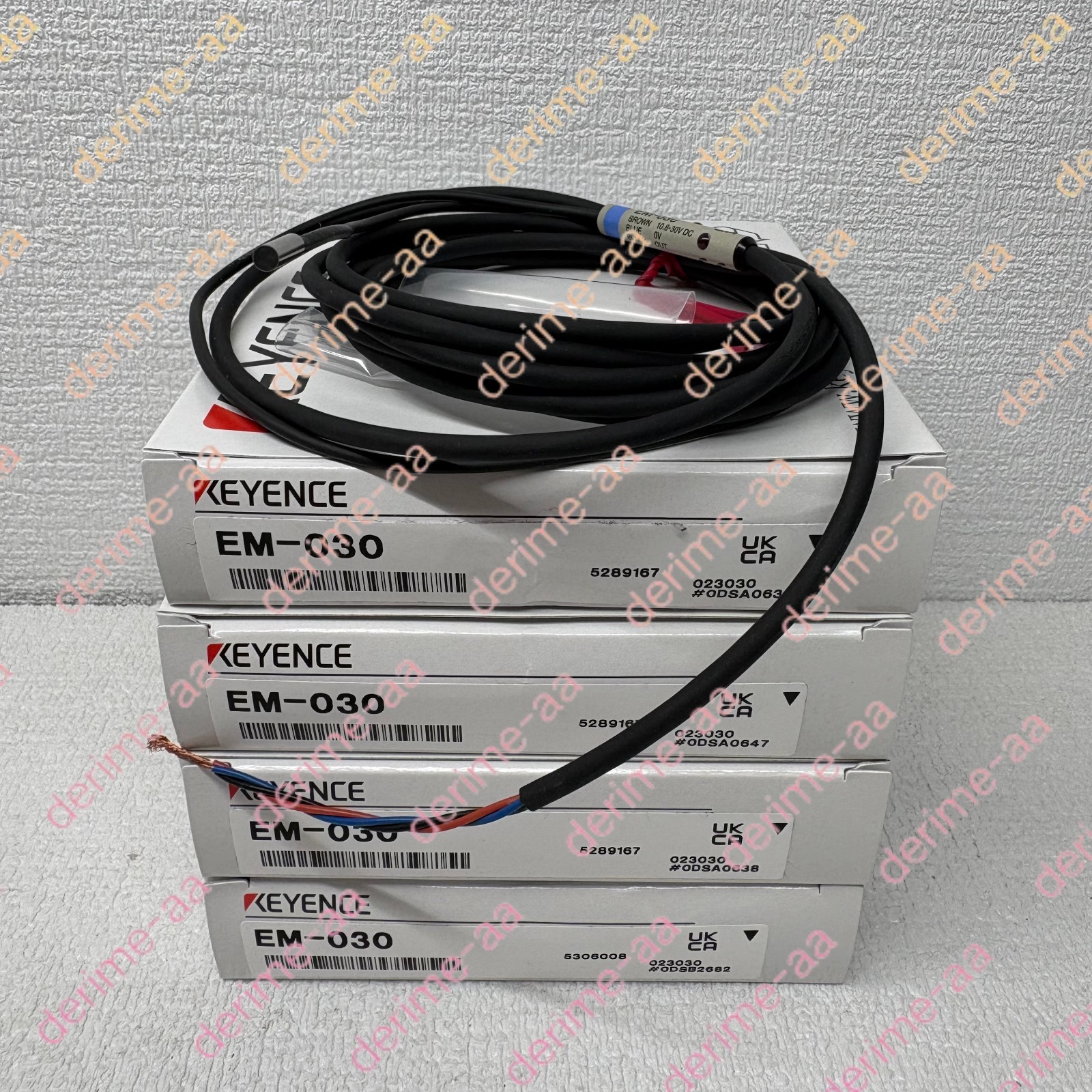 Keyence EM-030 proximity transducer#1pcs new in box