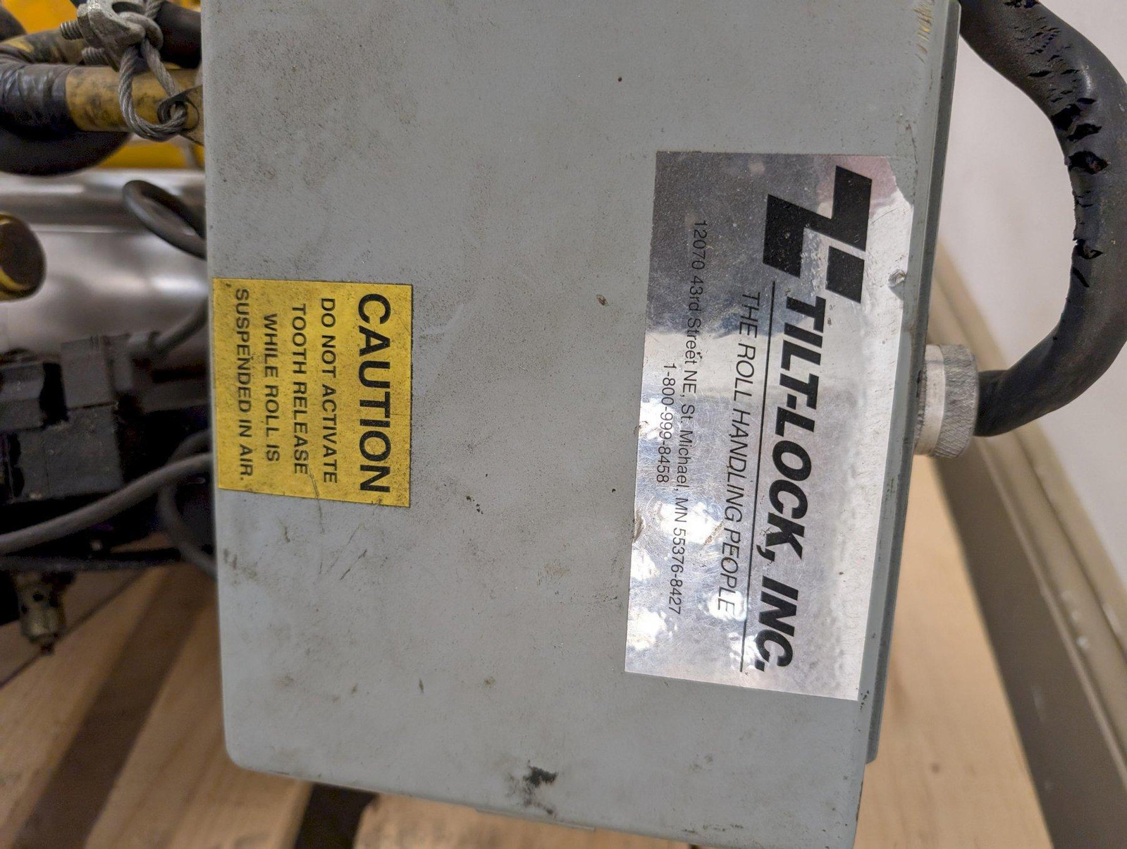 Yale 2-Ton Hoist & Tilt Lock Crane KEL2-107H71/252 | 4000 lb Cap | 460V 3PH | LS