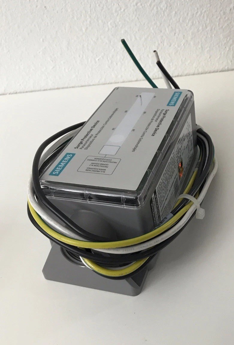 Siemens TPS3E0910000 Surge Protective Device 480Y/277V 50/60Hz