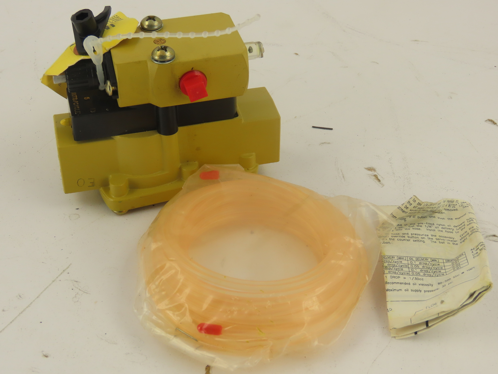 Master Pneumatic A60061 E0 A60061 E0 3/4 NPT Single Point Lubricator NEW