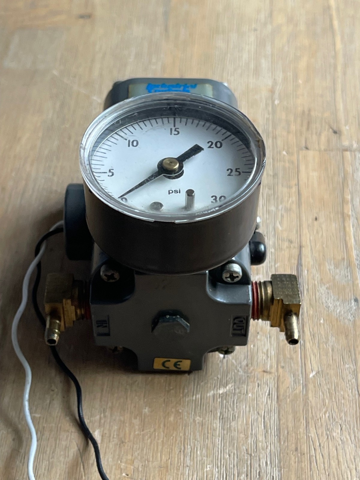 INDUSTRIAL CONTROLS IP500 SERIES I/P TRANSDUCER 18-100PSI INPUT 4-20mA