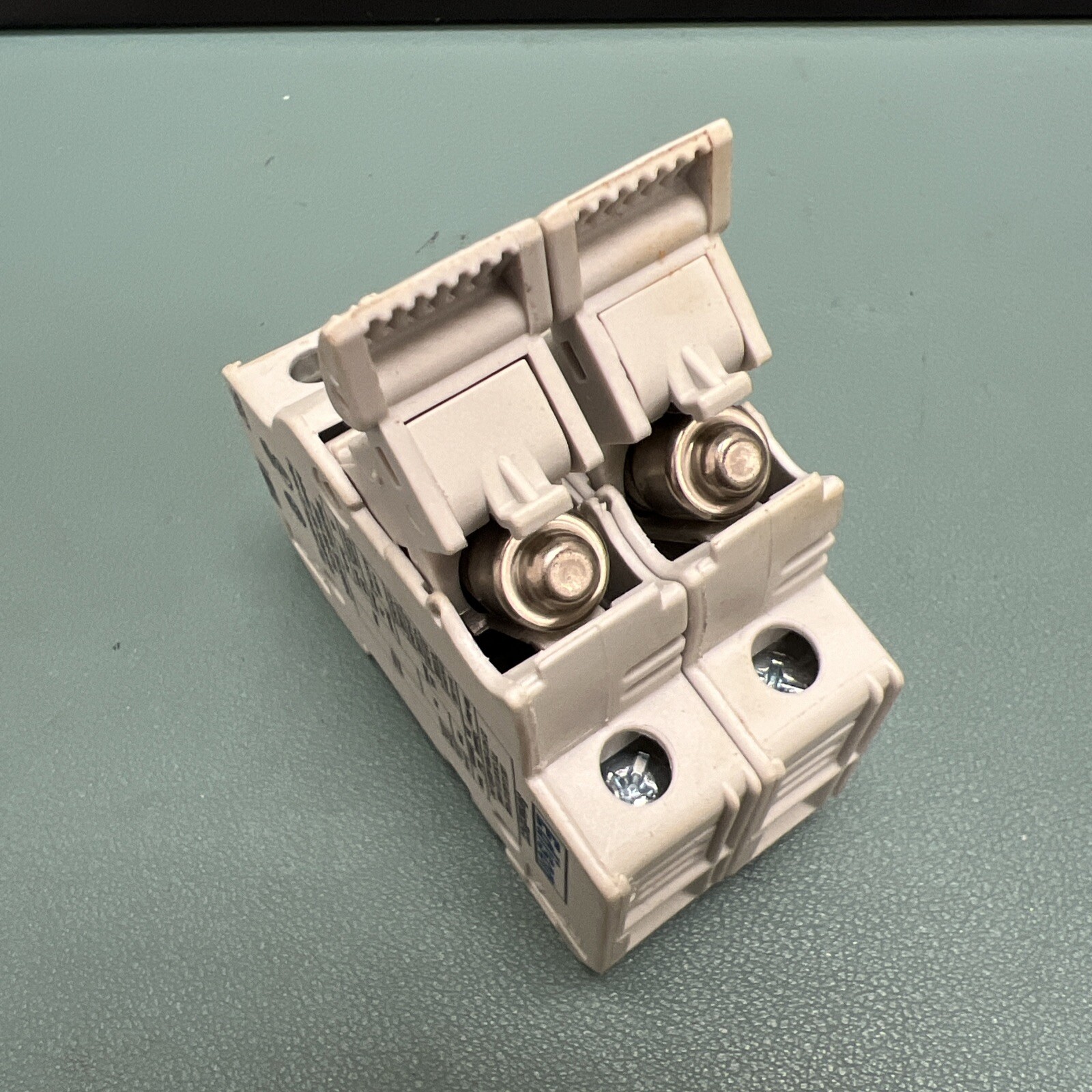 Eaton EHCC Circuit Breaker Class CC 600V 30A 2-Pole