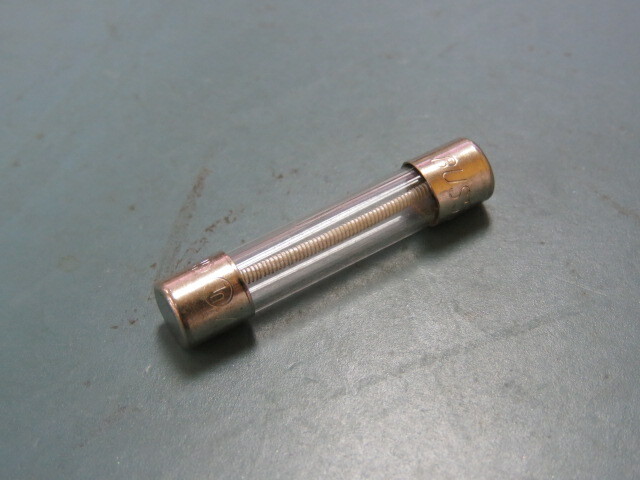 COOPER BUSSMAN BK/MDL-8/10 Qty of 20 per Lot 800mA 250V AC DC Fuse Cartridge, G