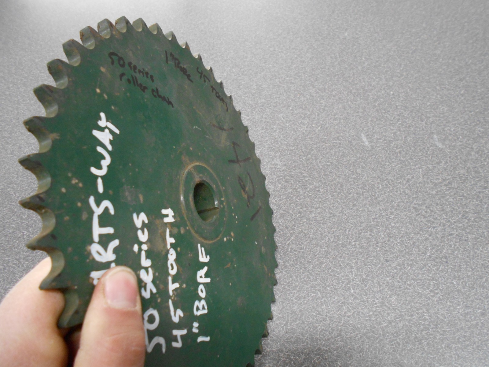 Roller Chain Sprocket: 50B45 , 45 Tooth, 1″ Keyed Bore. Arts-Way. NOS!