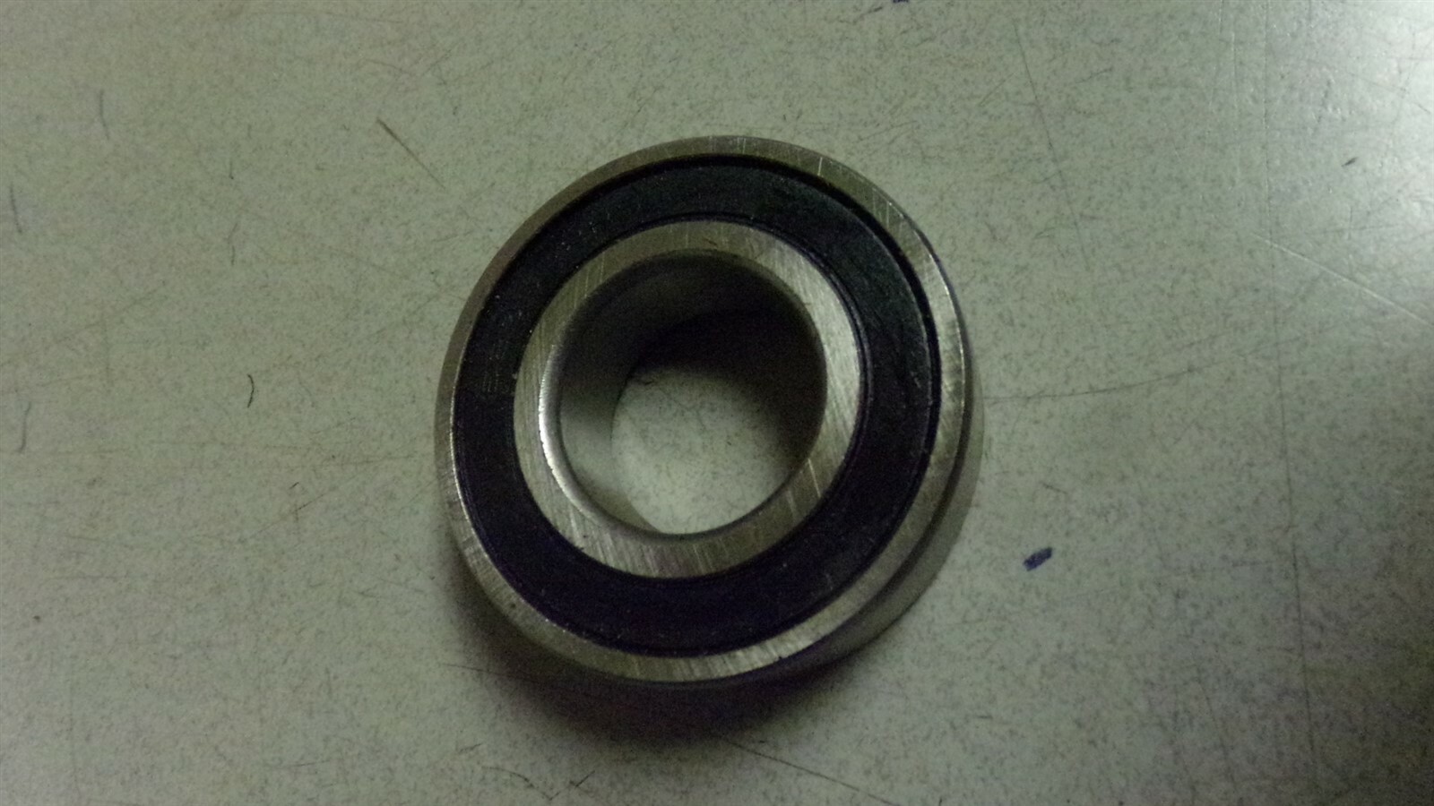 Bearing 6205-2RS *FREE SHIPPING*