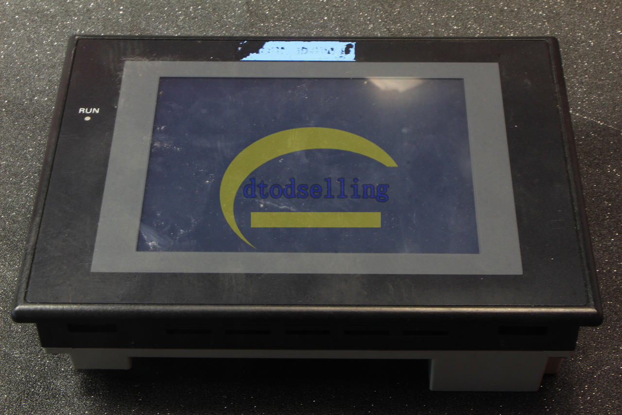 ONE Omron Interactive Display NS5-MQ00B-V2 Used