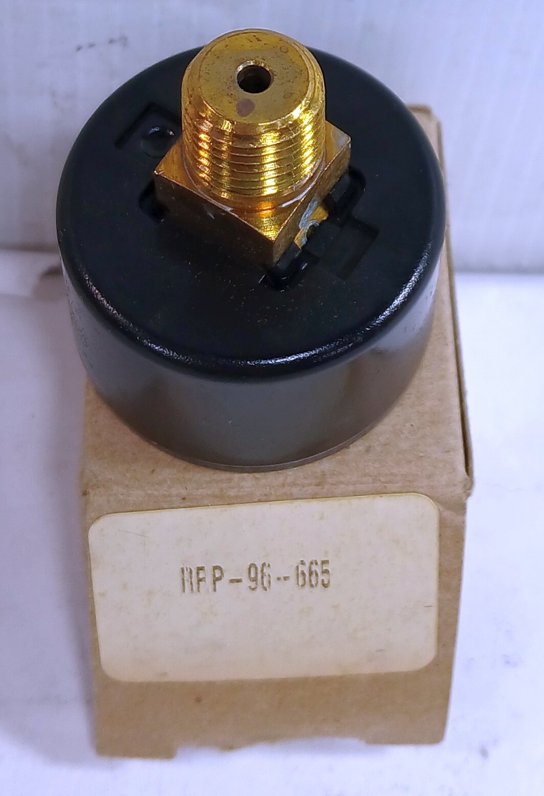 1 NEW UNBRANDED RRP-96-665 40MM 160PSI/BAR PRESSURE GAUGE NIB ***MAKE OFFER***