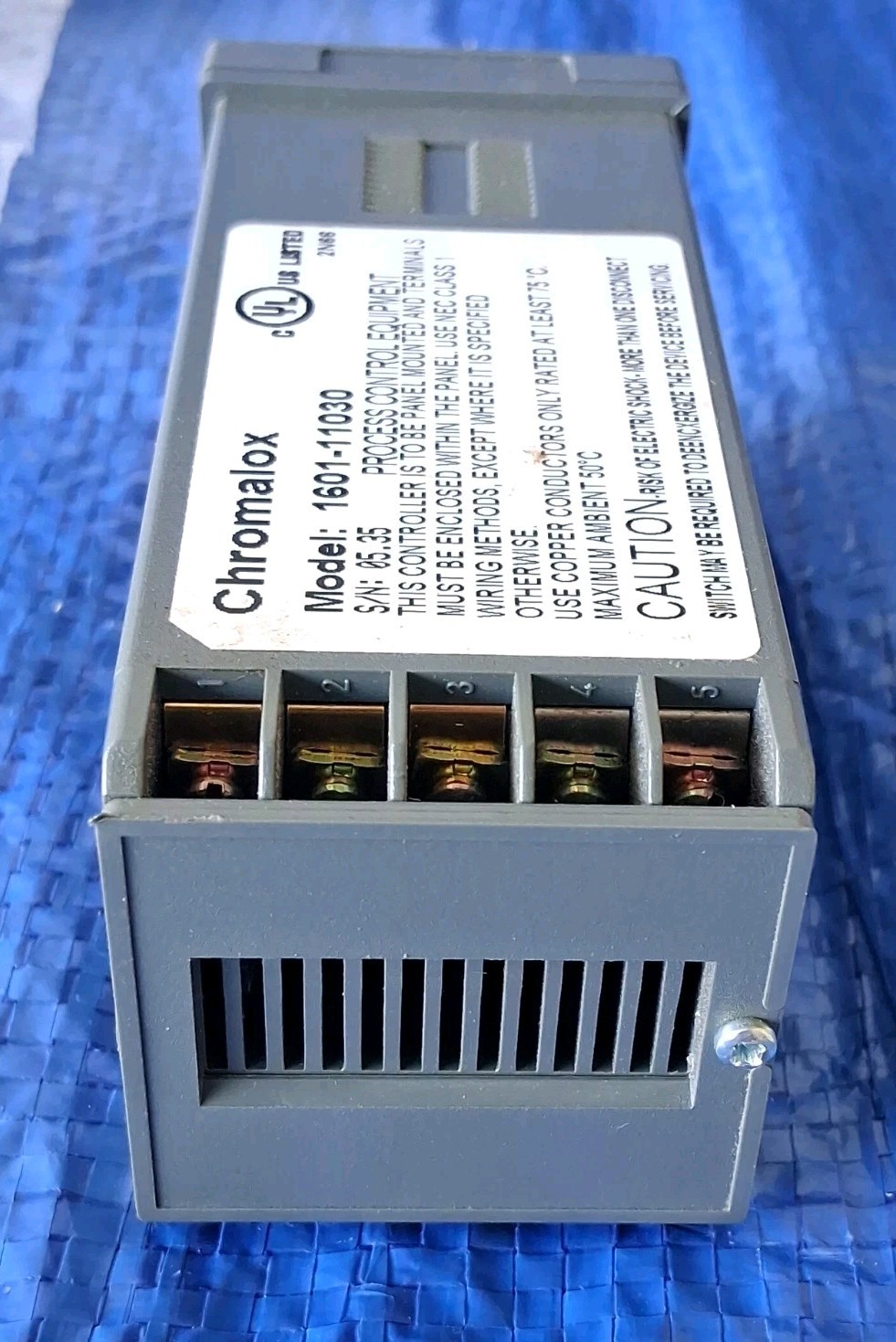CHROMALOX 1601-11030 (1600 Series) Digital Temperature Controller 100/240 VAC