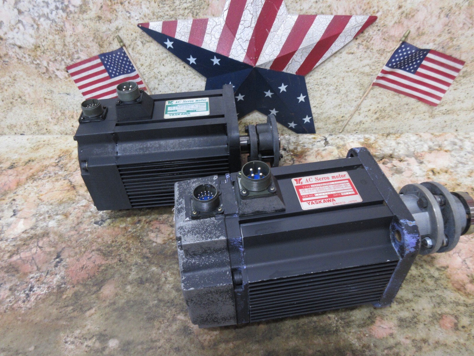 *SPECIAL PRICE* WARRANTY: YASKAWA MOTOR USAFED-20FB2 20F B2 UTOPI-500UB EACH 1