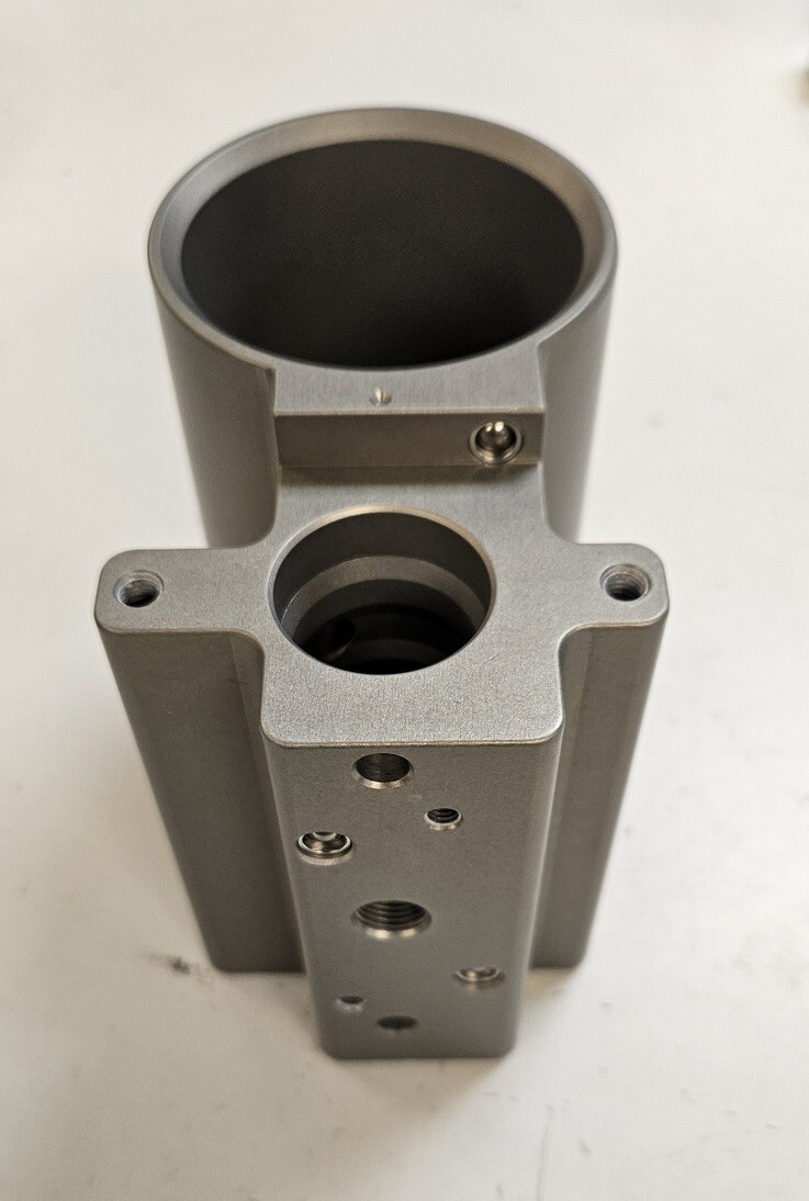 Nordson Replacement Pump Air Manifold, G 1/8 Port