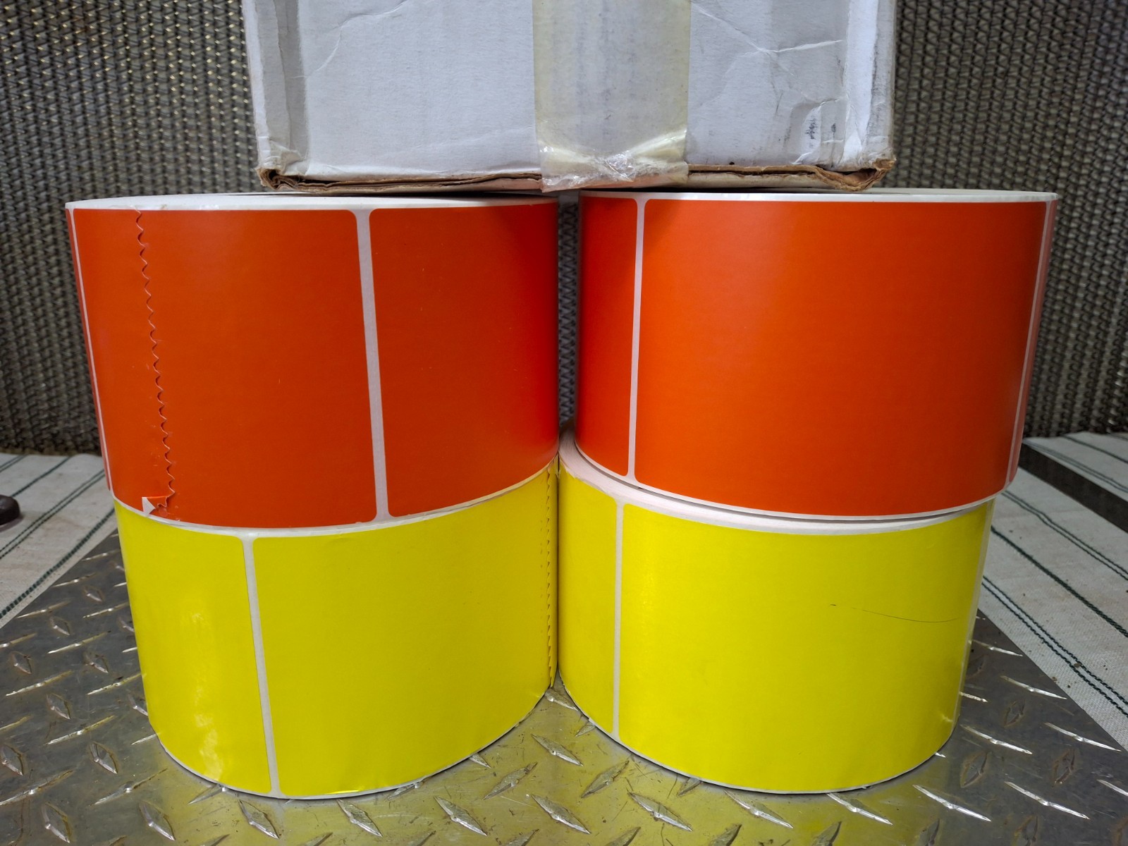 Uline S-59550 4 x 6 Thermal Label Orange Yellow High-Visibility Tape
