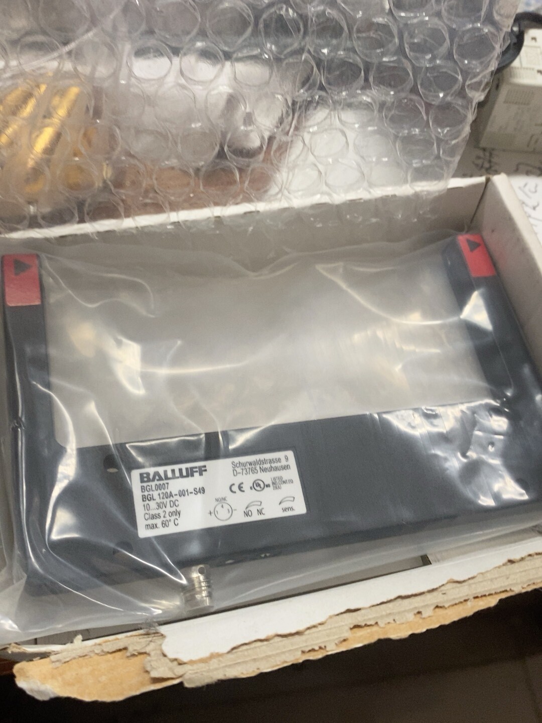 1P new BALLUFF switch BGL 120A-001-S49 BGL0007 Accept counteroffer