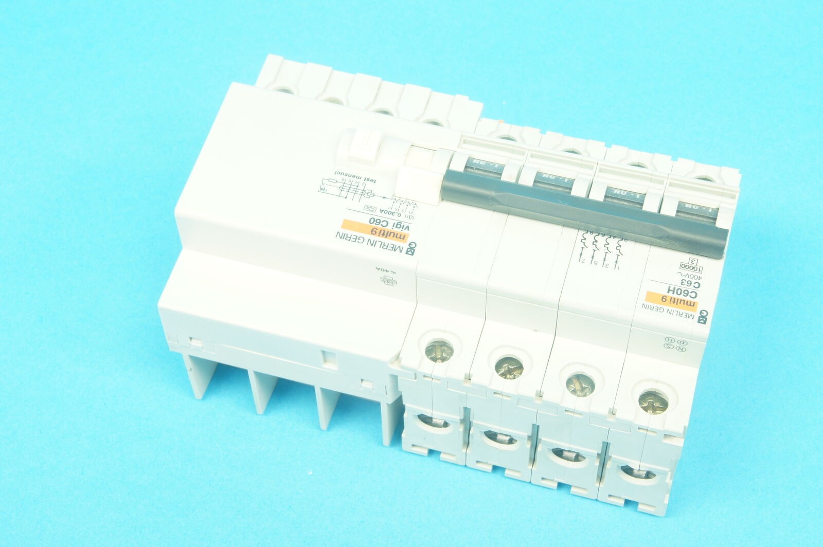 Merlin Gerin Multi 9 25019 CB C60H C63A + Vigi C60 RCD 300mA 26729 4 in