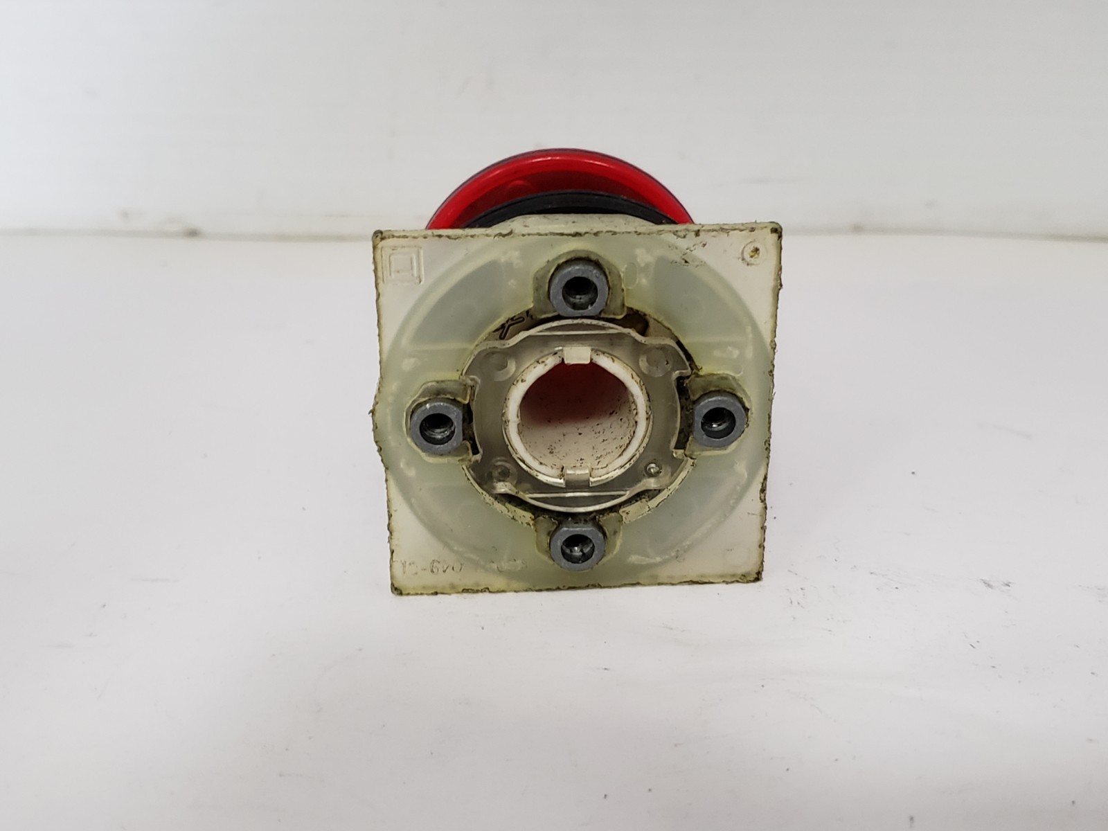 SQUARE D 9001-KR9R PUSH/PULL OPERATOR MUSHROOM BUTTON RED LENS