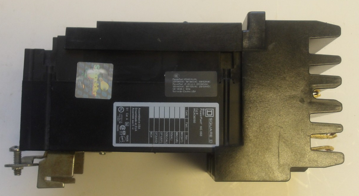 SQUARE D MOLDED CASE CIRCUIT BREAKER HG 060 50/60 HZ 50 AMP 3 POLE P/N HGA36050