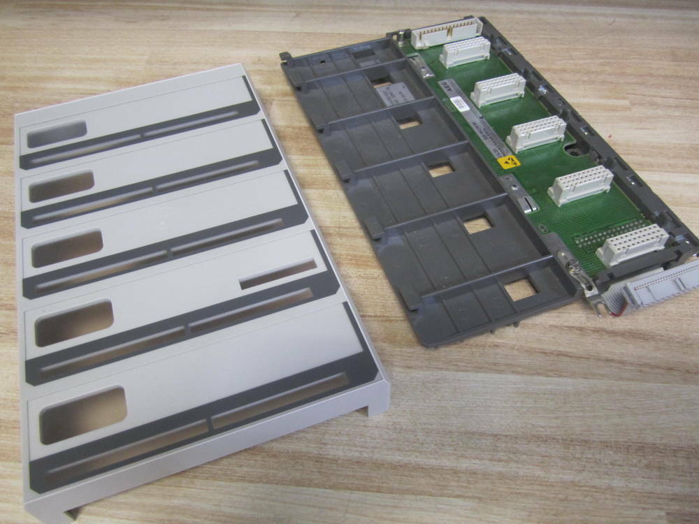 Schneider Modicon DTA 201/AS-HDTA-201 AEG Subrack
